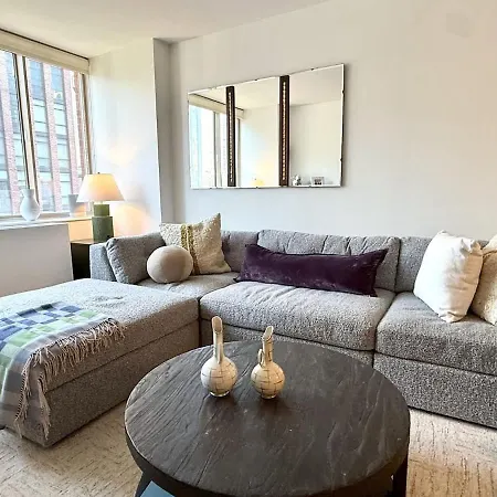 Apartment Pied-a-terre In The Sky