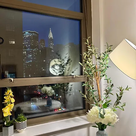 Midtown Park Ave Spacious Charming Gem Chrysler View Corner *