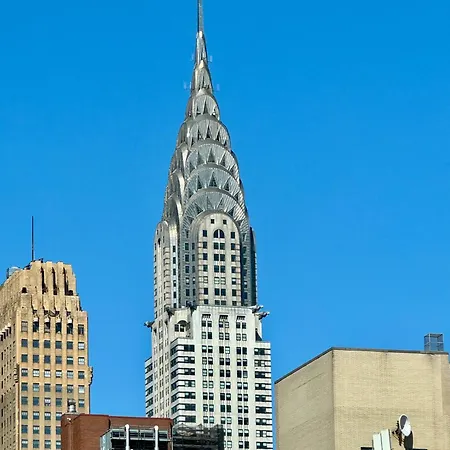 Midtown Park Ave Spacious Charming Gem Chrysler View Corner