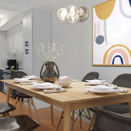 Modern 3 Bedroom In The Heart Of Downtown Brooklyn Across From Barclay's Center Apartment New York