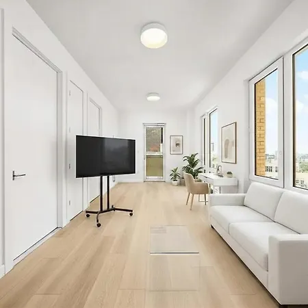 Apartment 1 Stop Midtown Corner Skyline Penthouse New Modern Patio 1 Bedroom *