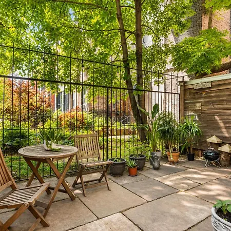 Apartment Stylish Harlem Duplex With Private Patio Near Park New York