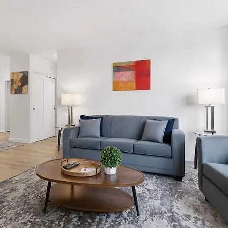 Spacious In Murray Hill Apartment
