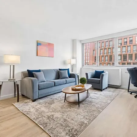 Apartment Spacious In Murray Hill