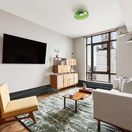 Freeman 1402 By Rove Travel - Les Modern New York