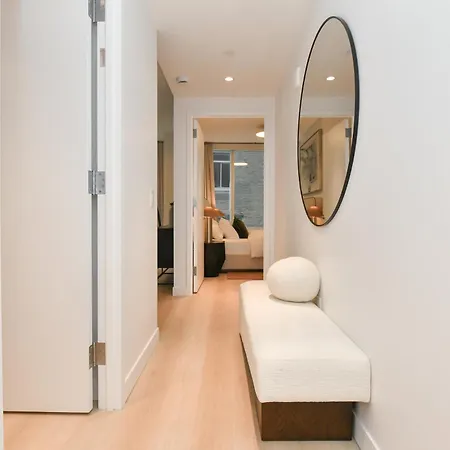 Luxury In Downtown Manhattan Skyline Views Apartment New York