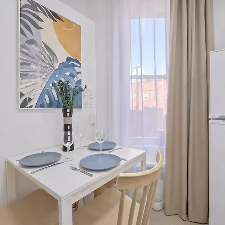 2 Bedroom Unit