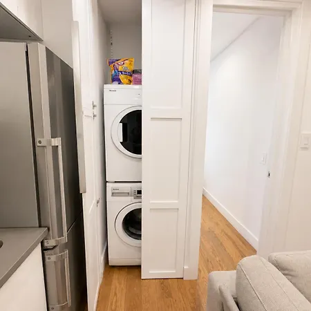 L.e.s 2bd Wd Air Heated Floors New York