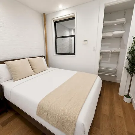 L.e.s 2bd Wd Air Heated Floors * New York