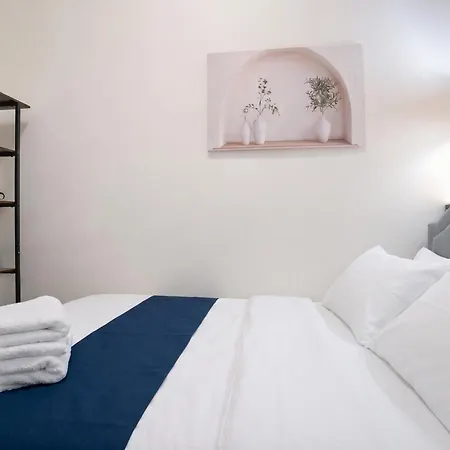 2 Bedroom Cozy Gem * New York