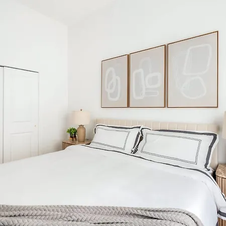 Prime Uws 2 Bedrooms Doorman Newly Furnished Apartment New York