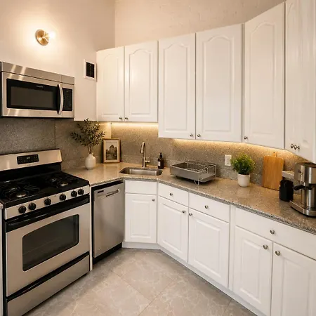 Lovely And Bright Flat In Nyc New York