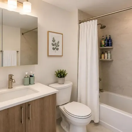 The Willoughby - Modern 1br In Downtown Apartment *