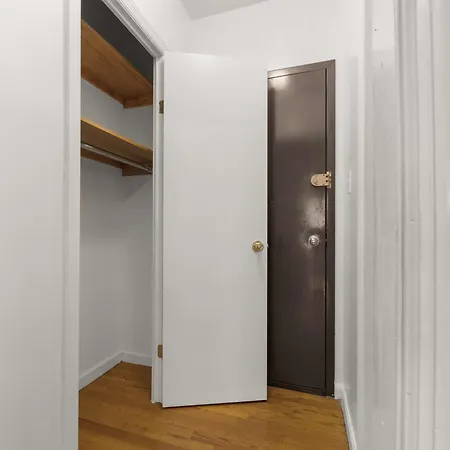 Apartment Fully Furnished 1br In Sunnyside - Near Subway