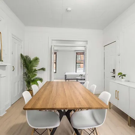 Apartment Bedford I By Stayhaus 1br With Private Garden