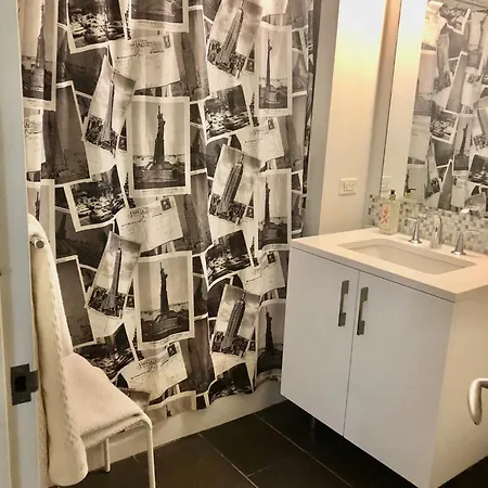 Apartment 1bed 30days Min Nr Grand With Washer Dryer In Unit *