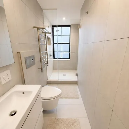Apartment L.e.s 2bd Wd Air Heated Floors