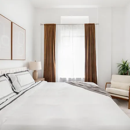 Apartment Prime Uws 2 Bedrooms Doorman Newly Furnished *