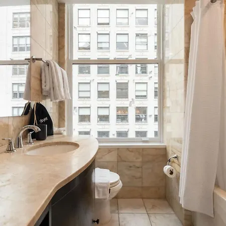 Apartment Nomad Near Broadway & 5th Ave New York