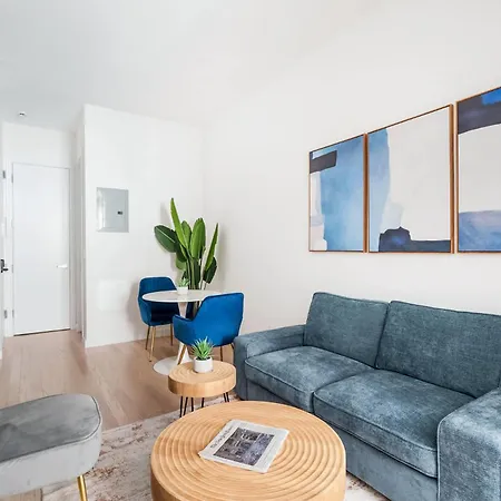 14-b Sleek Modern 1br W Outdoor Space Union Square Wd In Unit New York