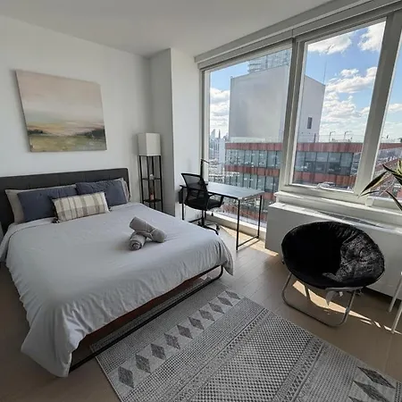 High Floor Luxury Corner 2br2ba Stunning Panoramic Views 1 Stop To Midtown Manhattan Apartment