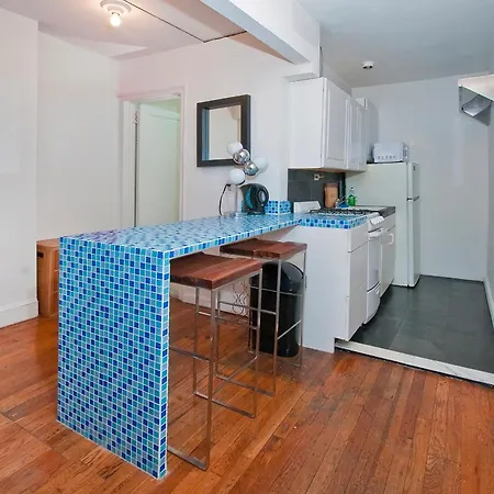 Apartment Great In Next To Time Square