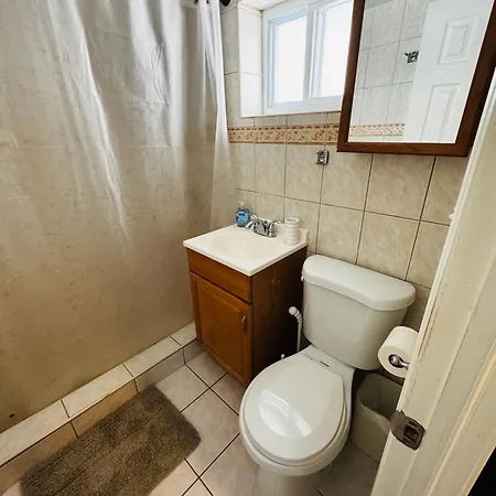 Queens Nyc Private One Bedroom Bathroom Kitchen Apartment New York