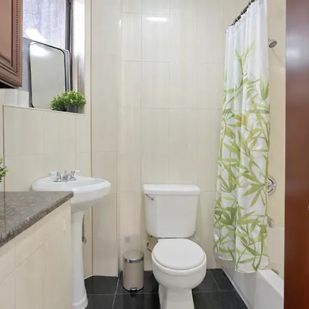 2 Bedroom Stylish Getaway *
