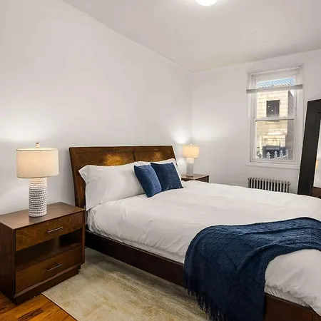 Williamsburg Gardens 3br Floor-through Unit With Private Yard New York