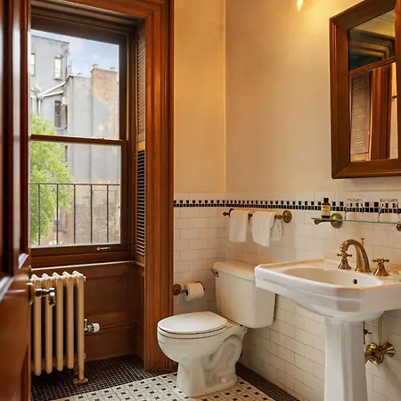 Apartment Lou Lou De La Falaise The At Irving Place New York