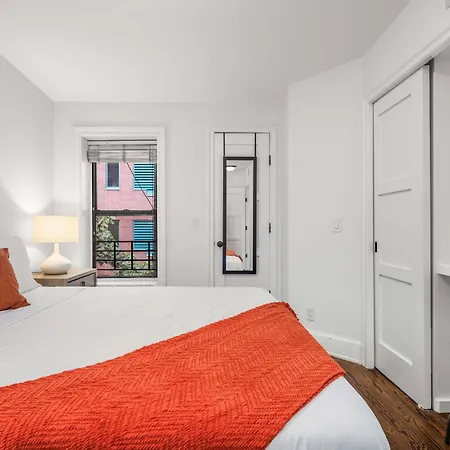 Madison Ii By Stayhaus Full-floor Flatiron 2br Apartment New York