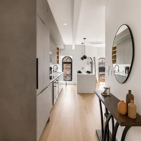 Apartment Spacious And Renovated 2bd Near Train With Balcony New York