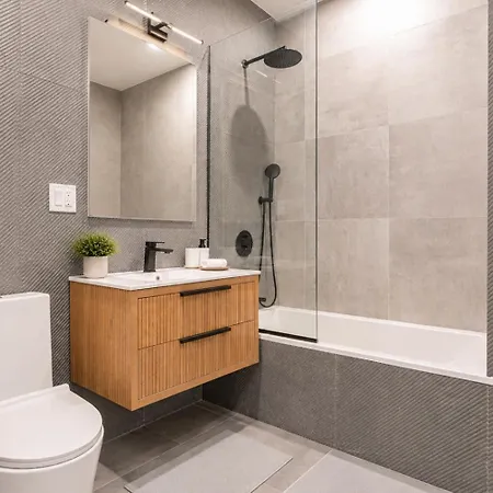 Apartment Modern And Stylish 1bd Duplex And Backyard New York