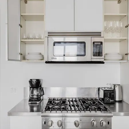 Apartment Blueground Hells Kitchen Washer Nr Hudson River Park Nyc-2178
