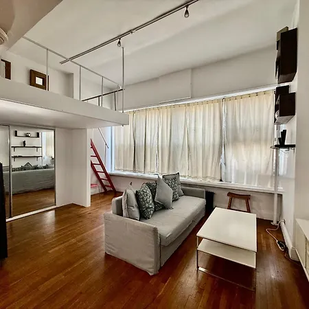 Great In Next To Time Square * New York