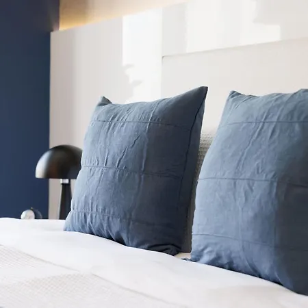 Lower Manhattan Designer Escape Apartment New York