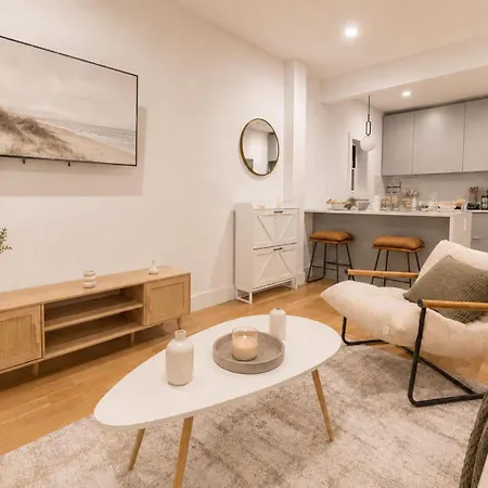 Renovated Unit In Brooklyn Washerdryer Apartment *