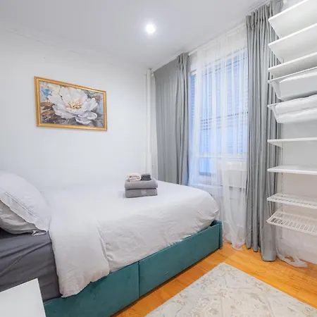 2 Bedroom With Wd Near Park *
