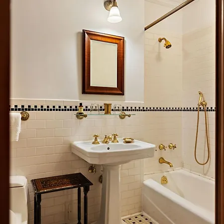 Washington The At Irving Place * New York