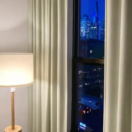 1 Bd Manhattan Unit Apartment New York
