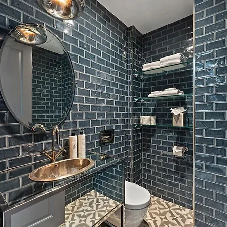 Apartment Rove Travel - Marmara Place 1801 - Modern New York