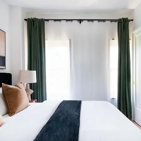22-5c New Prime Gramercy 1br Apartment