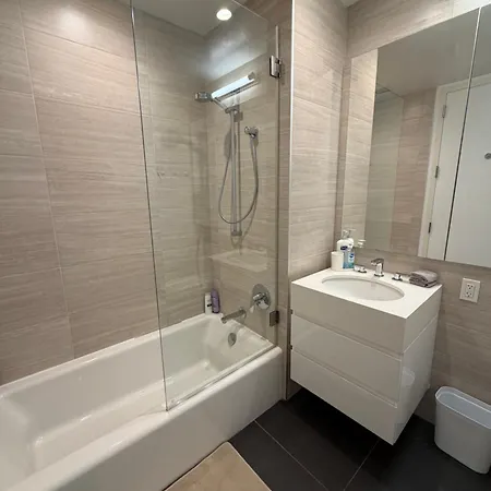 1 Stop To Midtown Spectacular Panoramic View Luxury High Rise Corner 1 Bedroom New York