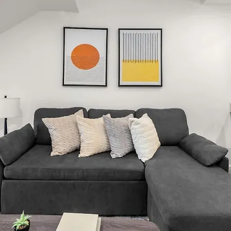 Family-friendly Nyc Retreat Walk To Seaport Apartment New York