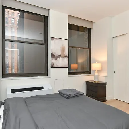 Apartment Urban Escape Bright 2br 2ba In Fidi *
