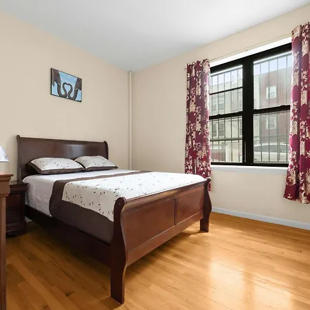 Fully Furnished 1br In Sunnyside - Near Subway Apartment