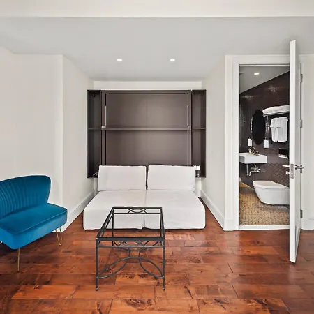 Rove Travel - Marmara Place 1801 - Modern Apartment