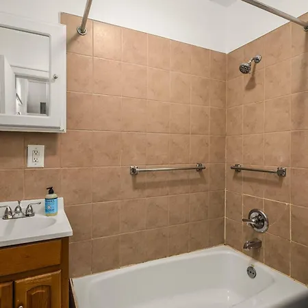 Apartment Williamsburg Gardens 3br Floor-through Unit With Private Yard New York