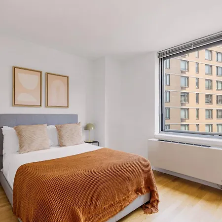 Blueground Long Island Pool Nr Gantry Plaza Nyc-1956 Apartment New York