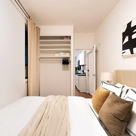Apartment 1288 Ues